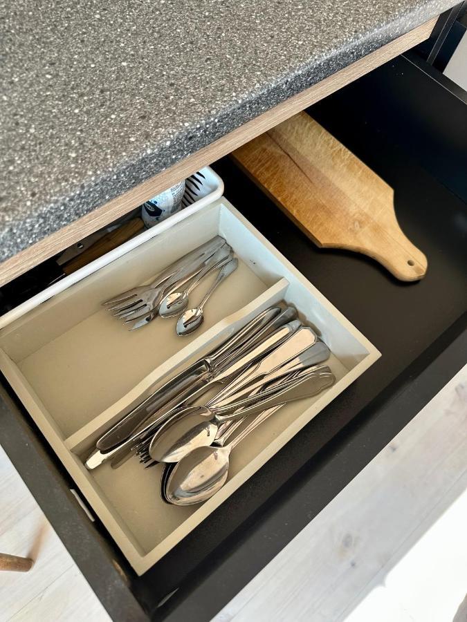 Lodge, Een Super Knus Tiny House, Nabij Vaarwater En Haven! Belt-Schutsloot Eksteriør bilde